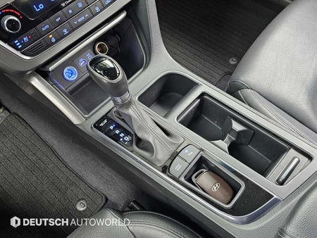 Hyundai Sonata — photo 09
