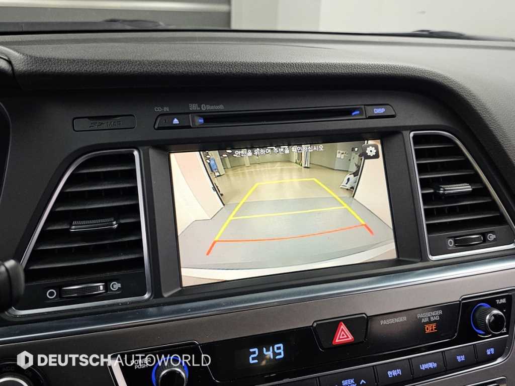 Hyundai Sonata — photo 15