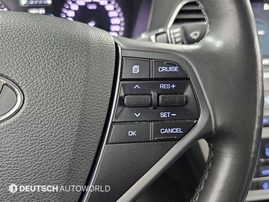 Hyundai Sonata — photo 17