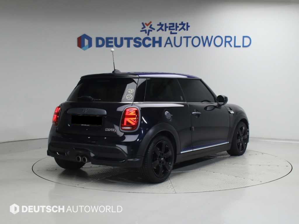 Mini Cooper — photo 02