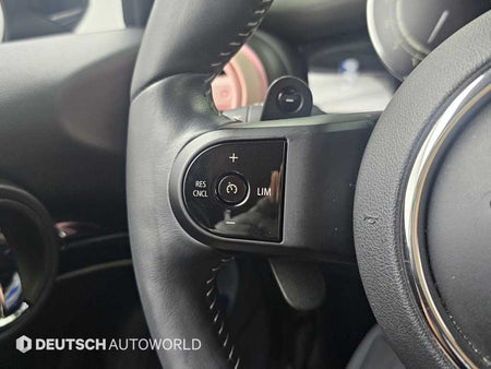 Mini Cooper — photo 16