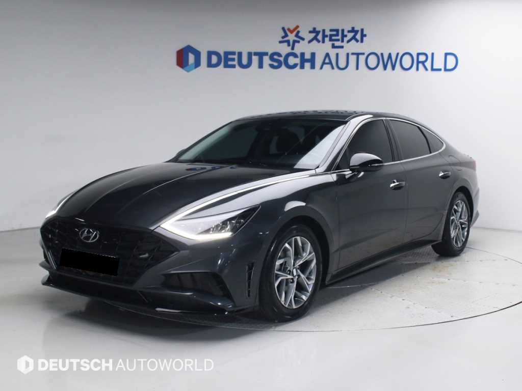 Hyundai Sonata — photo 01