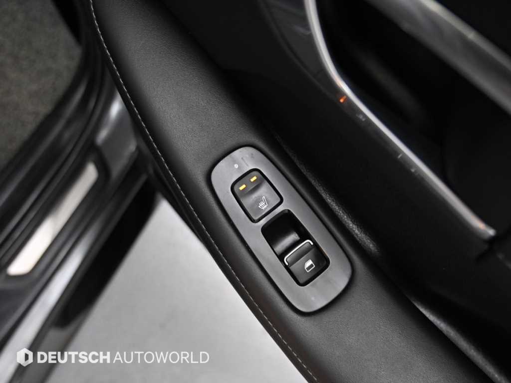 Hyundai Sonata — photo 16