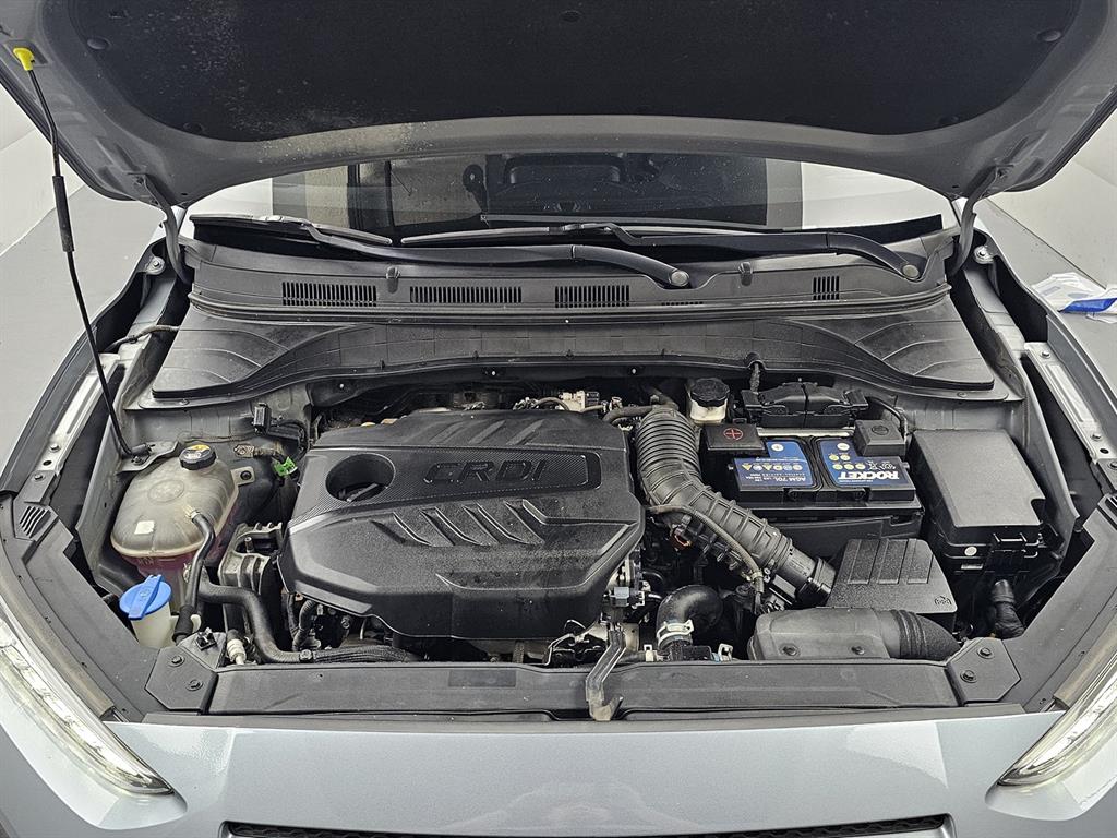 Hyundai Kona — photo 05