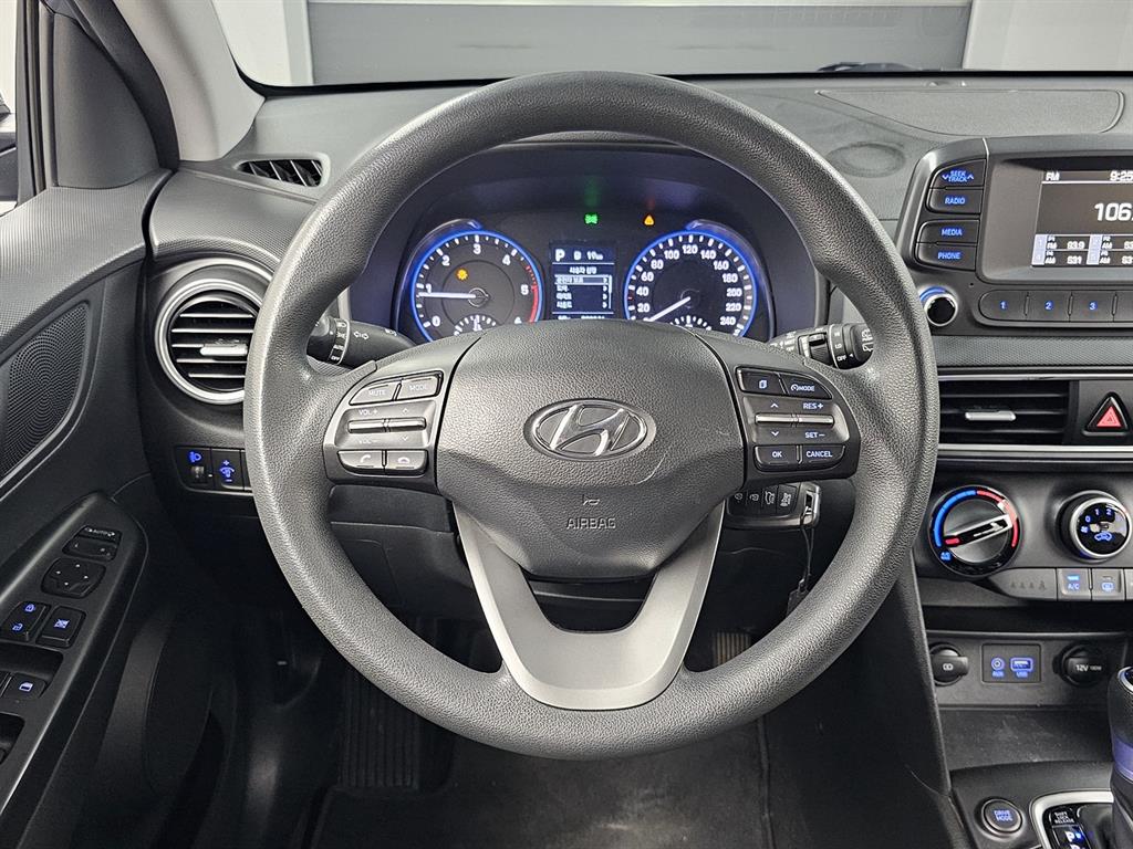 Hyundai Kona — photo 12
