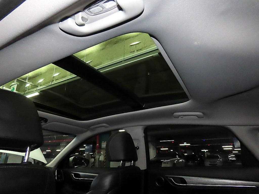 Hyundai Grandeur — photo 16