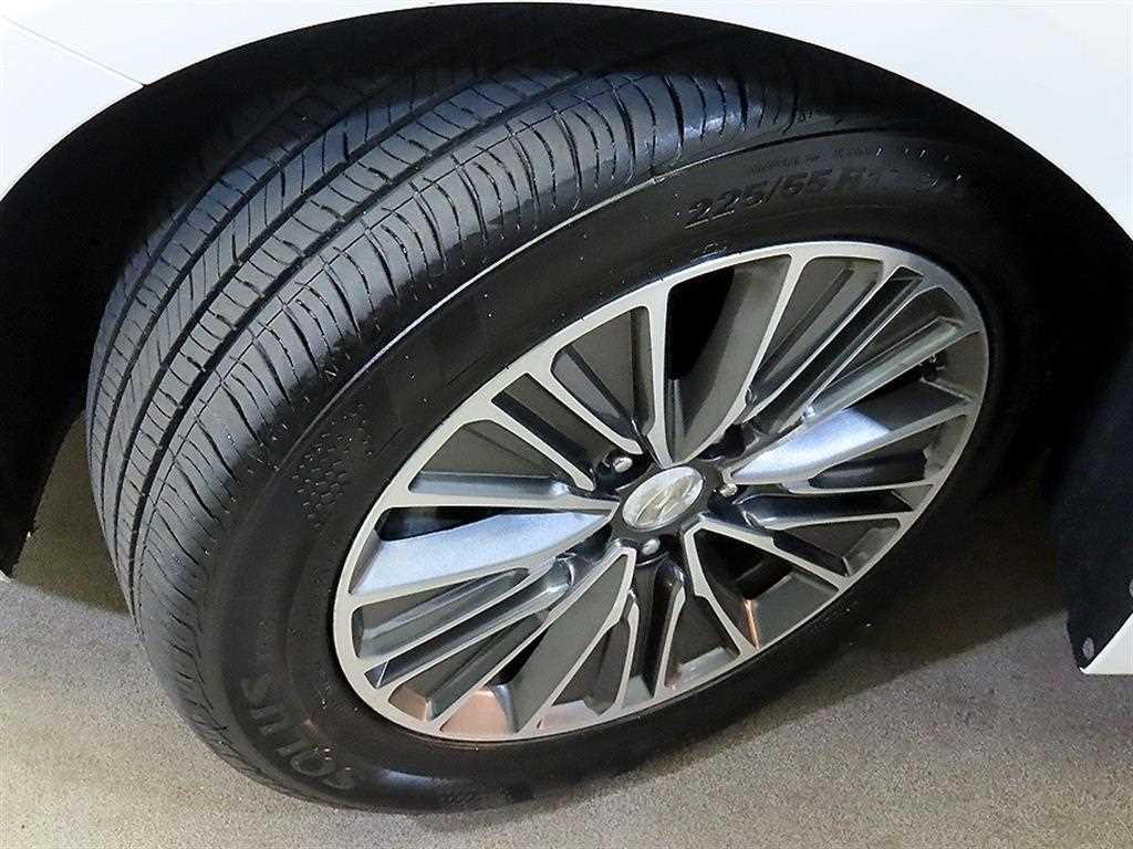 Hyundai Grandeur — photo 20