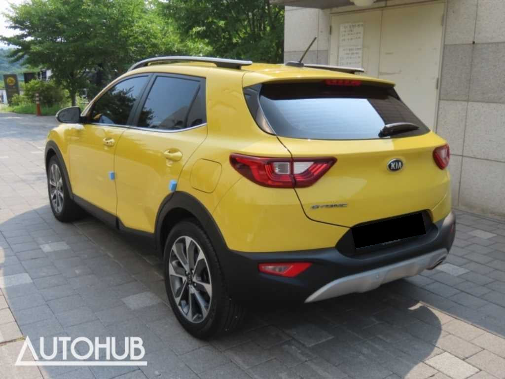 Kia Stonic — photo 04