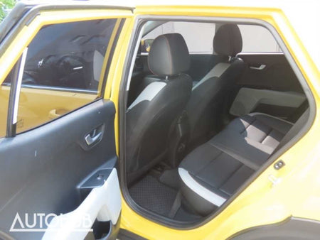 Kia Stonic — photo 14
