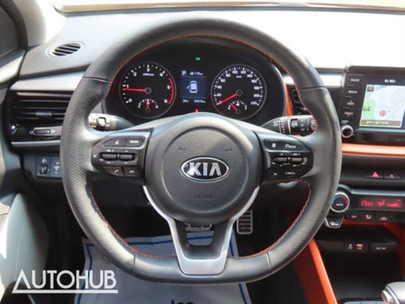 Kia Stonic — photo 15