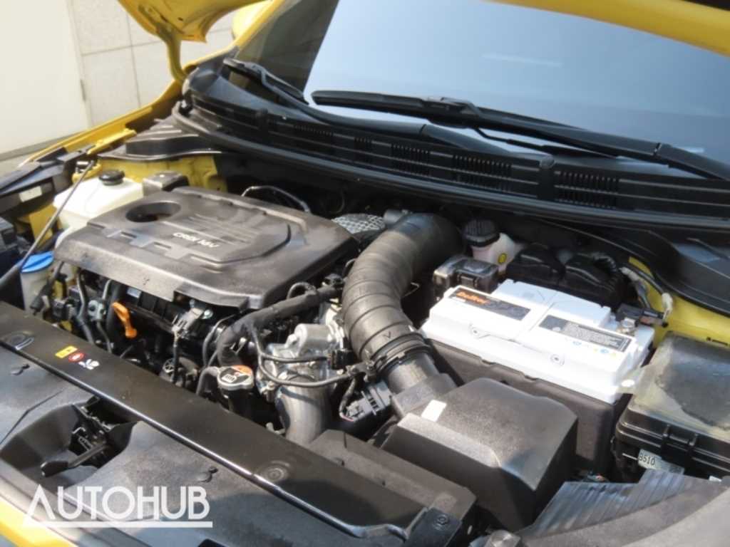 Kia Stonic — photo 19