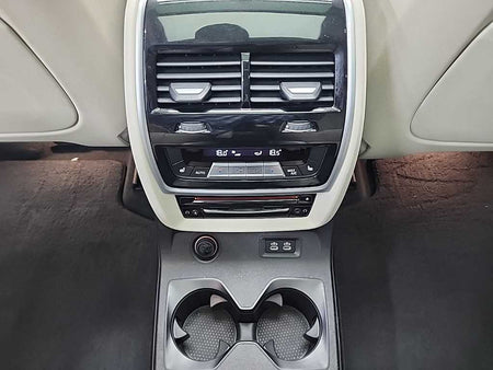 BMW X7 — photo 14