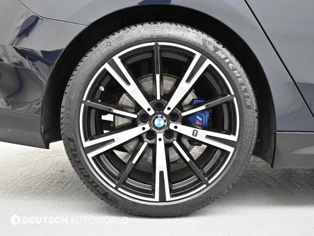 BMW 5-Series — photo 05