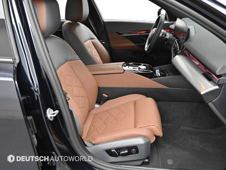 BMW 5-Series — photo 10