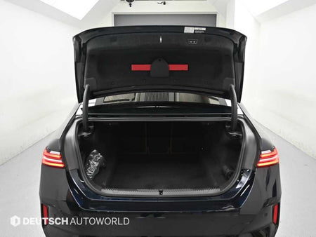 BMW 5-Series — photo 19