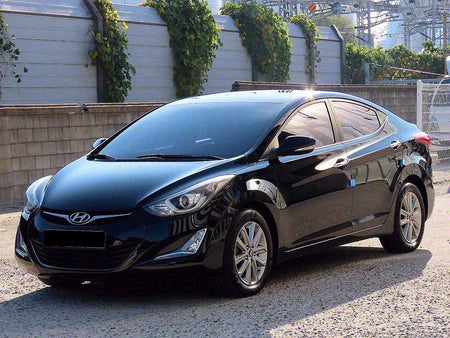 Hyundai Avante — photo 02