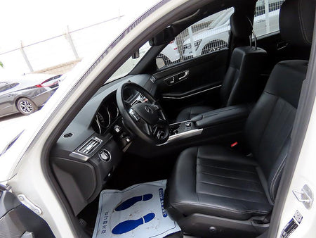 Mercedes-Benz E-Class — photo 05