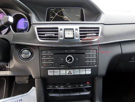 Mercedes-Benz E-Class — photo 14