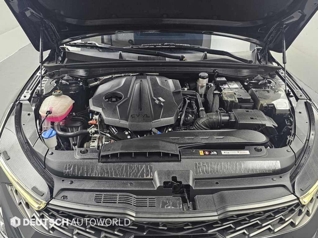 Kia K5 — photo 06