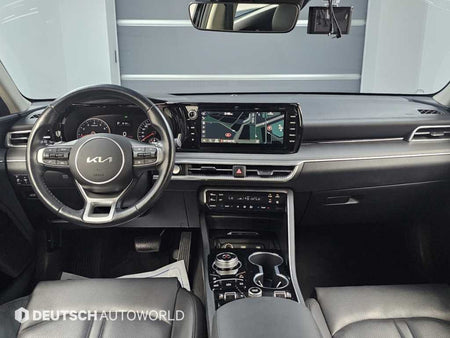 Kia K5 — photo 07