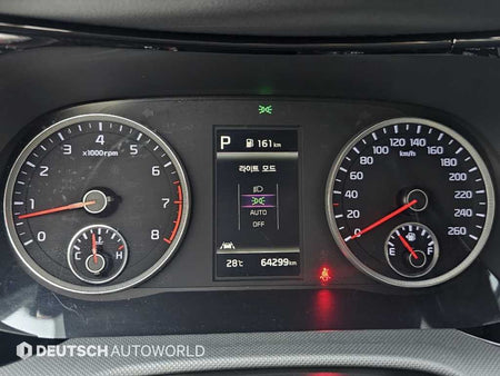 Kia K5 — photo 08