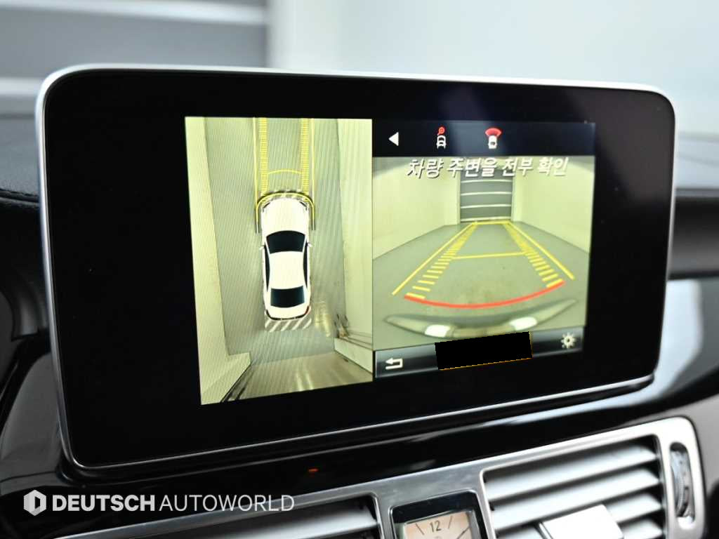 Mercedes-Benz CLS-Class — photo 15