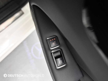 Mercedes-Benz CLS-Class — photo 16