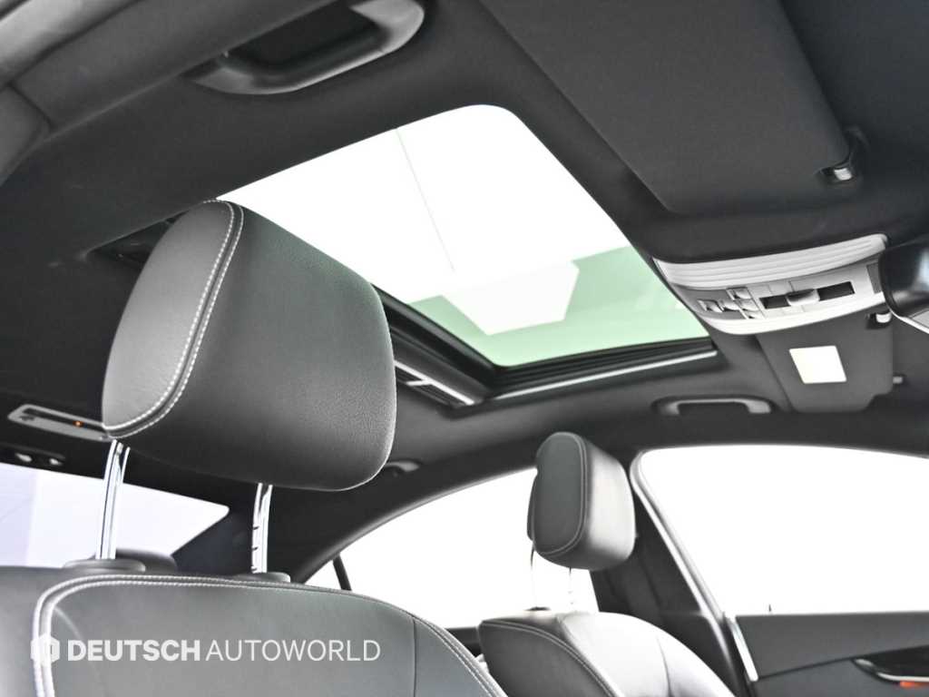 Mercedes-Benz CLS-Class — photo 18