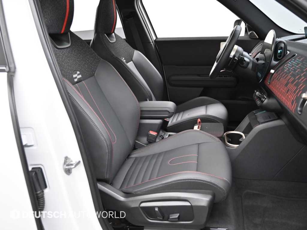 Mini Countryman — photo 10