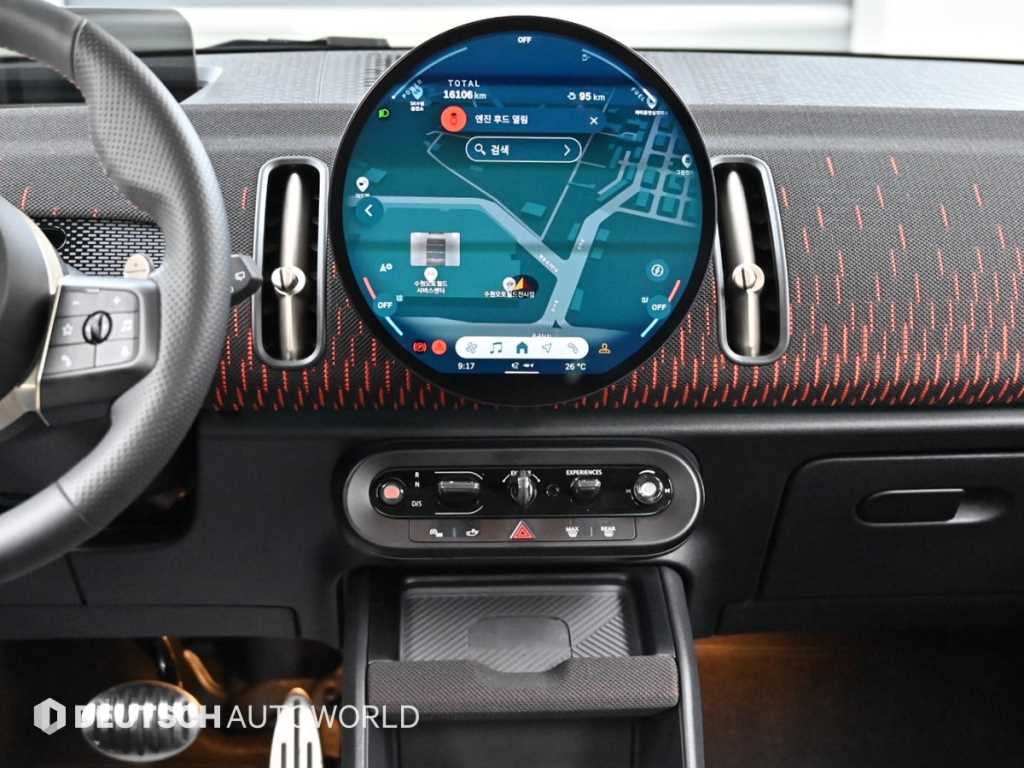 Mini Countryman — photo 14