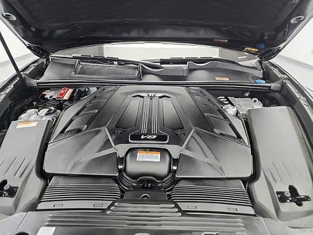 Bentley Bentayga — photo 05