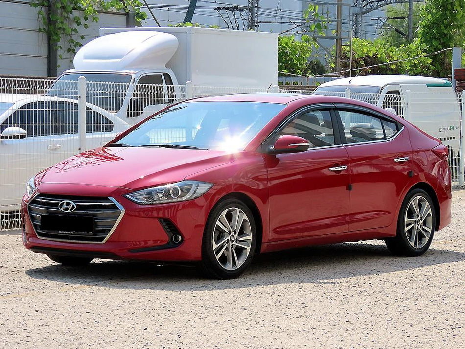 Hyundai Avante — photo 01