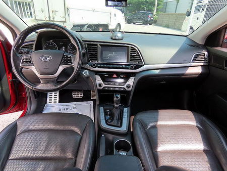 Hyundai Avante — photo 07