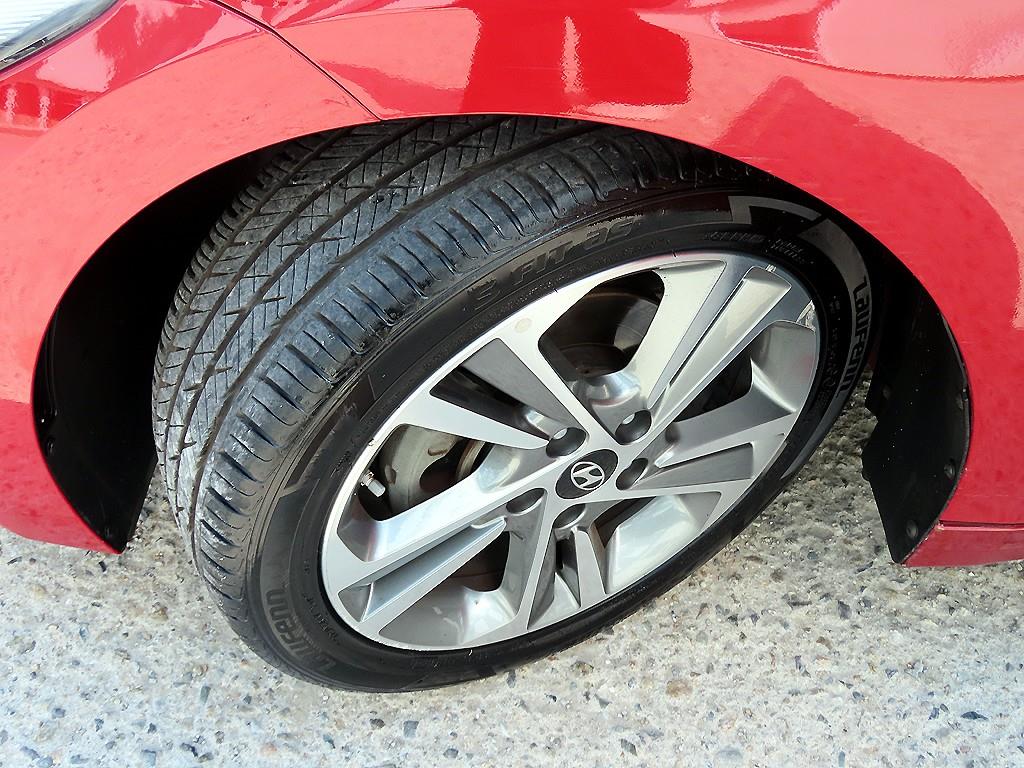 Hyundai Avante — photo 20