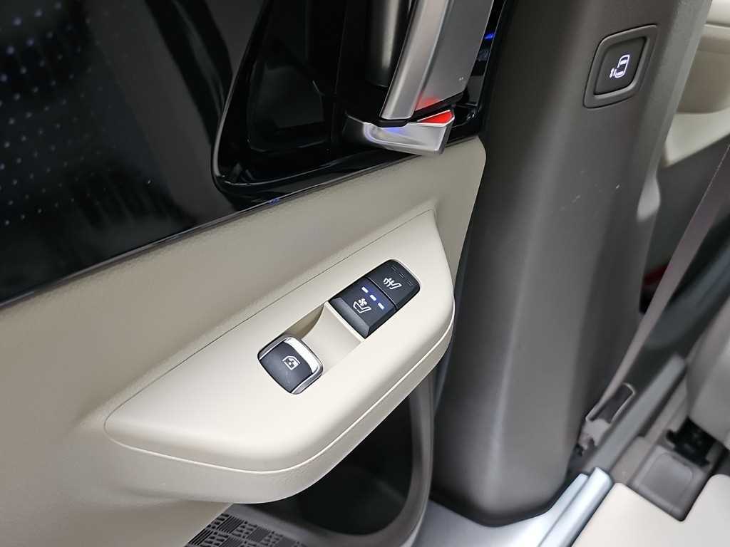 Kia Carnival — photo 15
