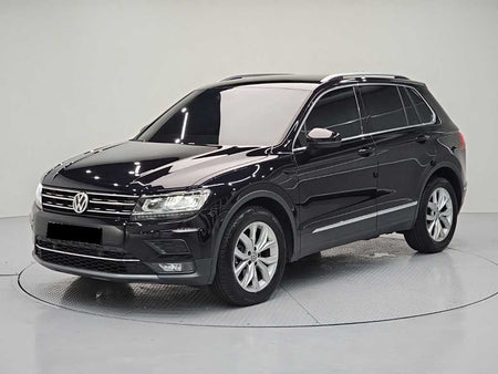 Volkswagen Tiguan — photo 01