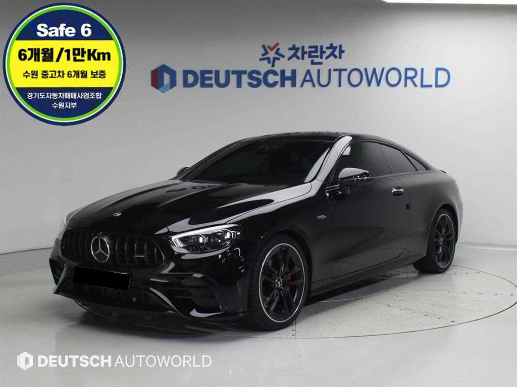 Mercedes-Benz E-Class — photo 01