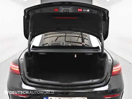 Mercedes-Benz E-Class — photo 19