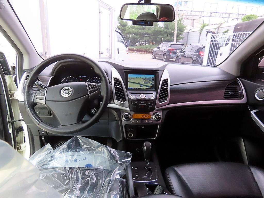 KGM KORANDO — photo 07