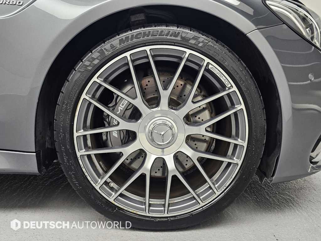 Mercedes-Benz C-Class — photo 05