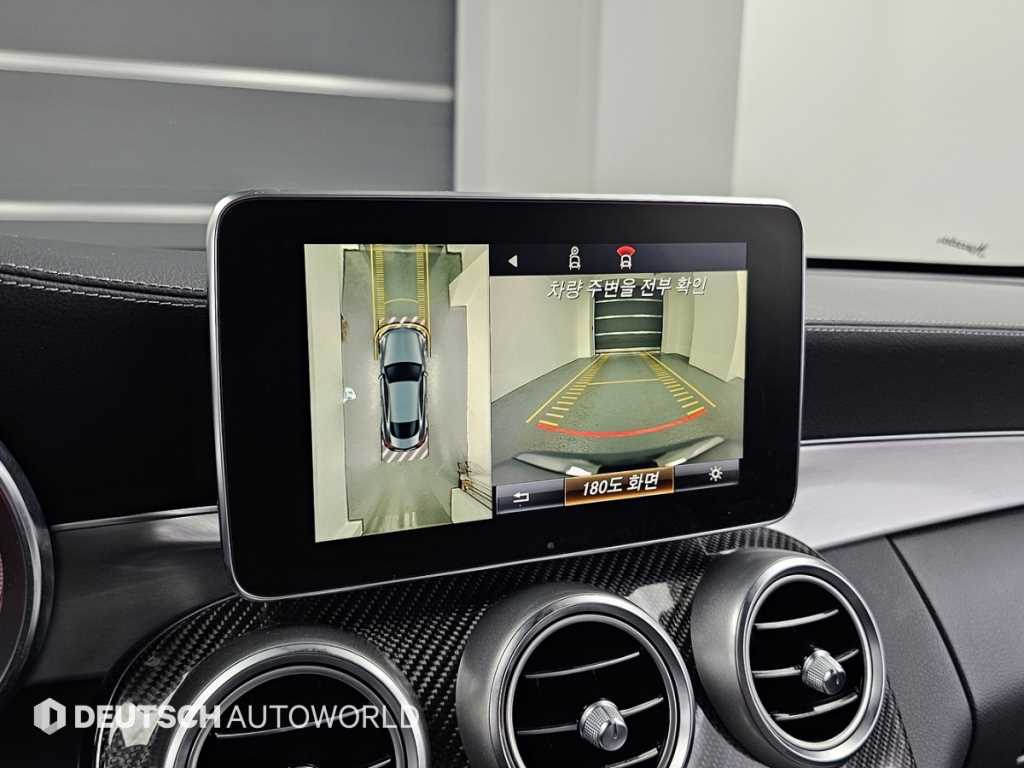Mercedes-Benz C-Class — photo 15