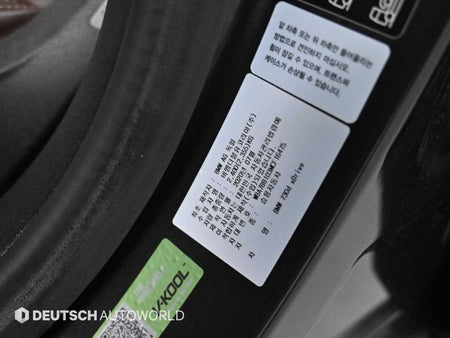 BMW 7-Series — photo 20