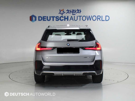 BMW X1 — photo 04