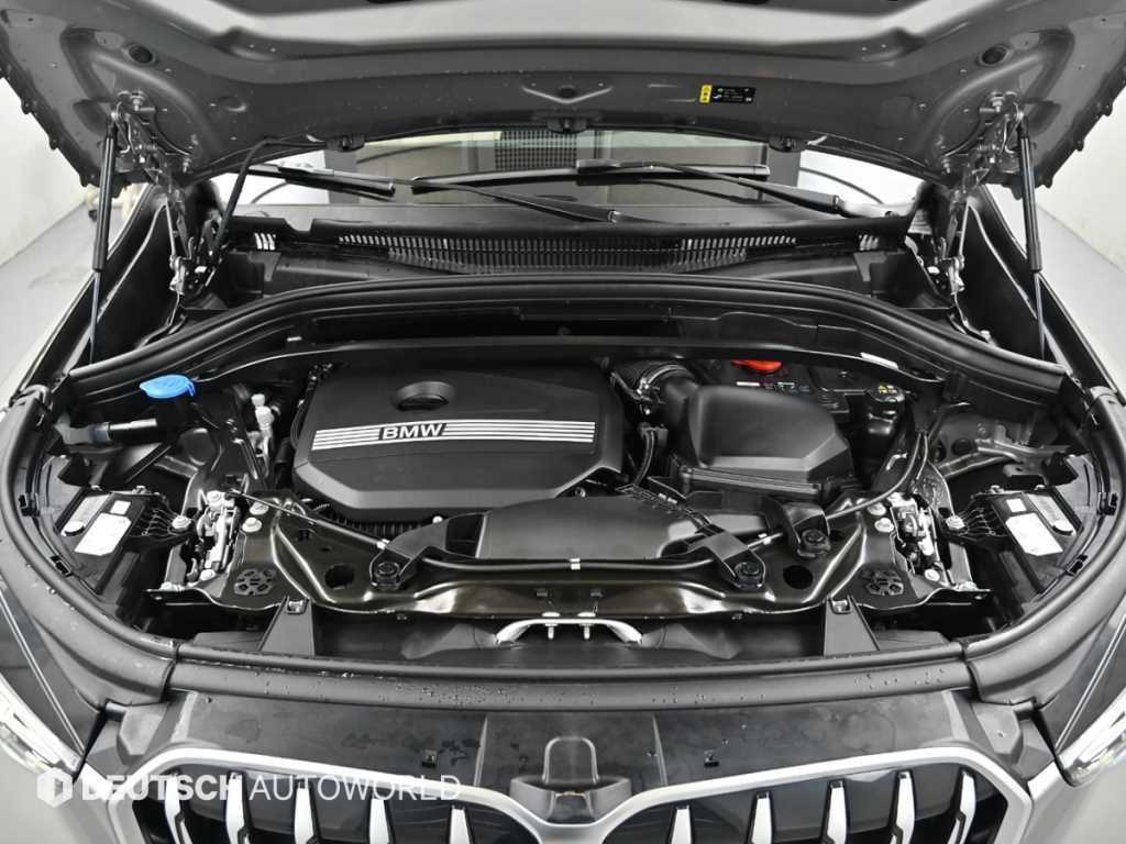 BMW X1 — photo 06