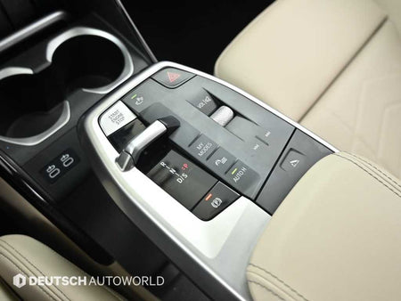 BMW X1 — photo 09