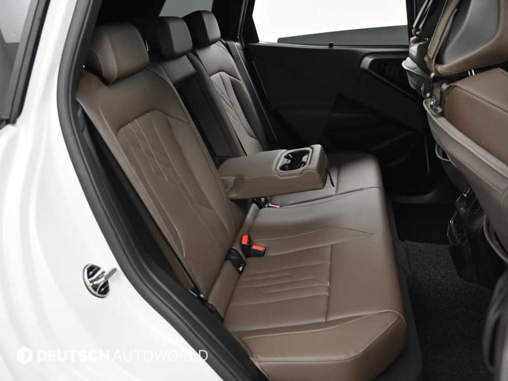 BMW X3 — photo 12