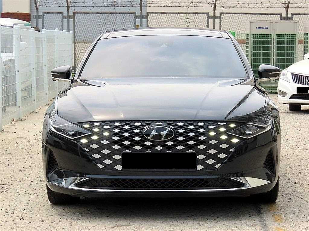 Hyundai Grandeur — photo 01