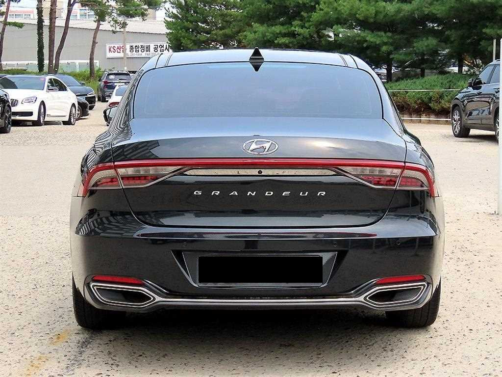 Hyundai Grandeur — photo 04