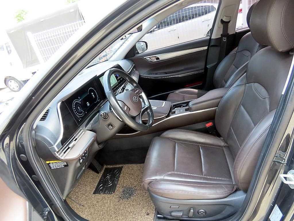 Hyundai Grandeur — photo 05