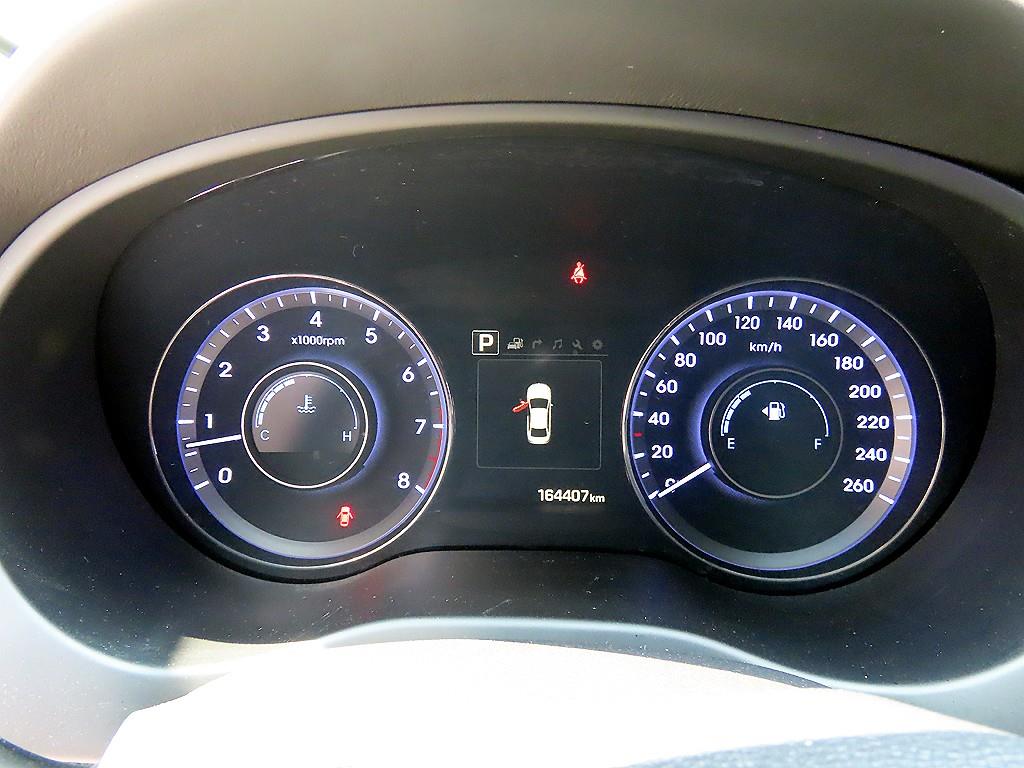 Hyundai Aslan — photo 09